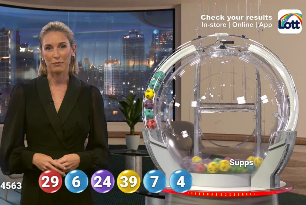 розыгрыши Australia Monday Lotto в прямом эфире
